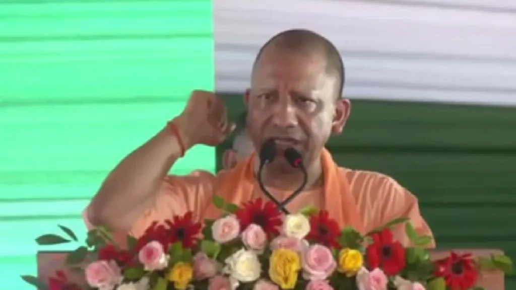 2 CM: Yogi का सिस्टम, बंगाल का नया दौर! क्या बदल रही सियासत? 1 Yogi